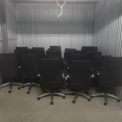 Office Chairs 
