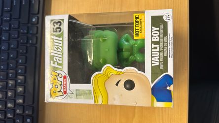 Fallout Vault Boy #53 Funko Pop — Green GITD Hot Topic Exclusive