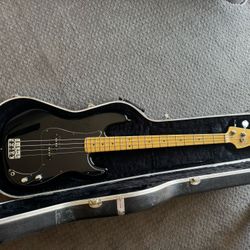 USA Fender - precision bass // p bass
