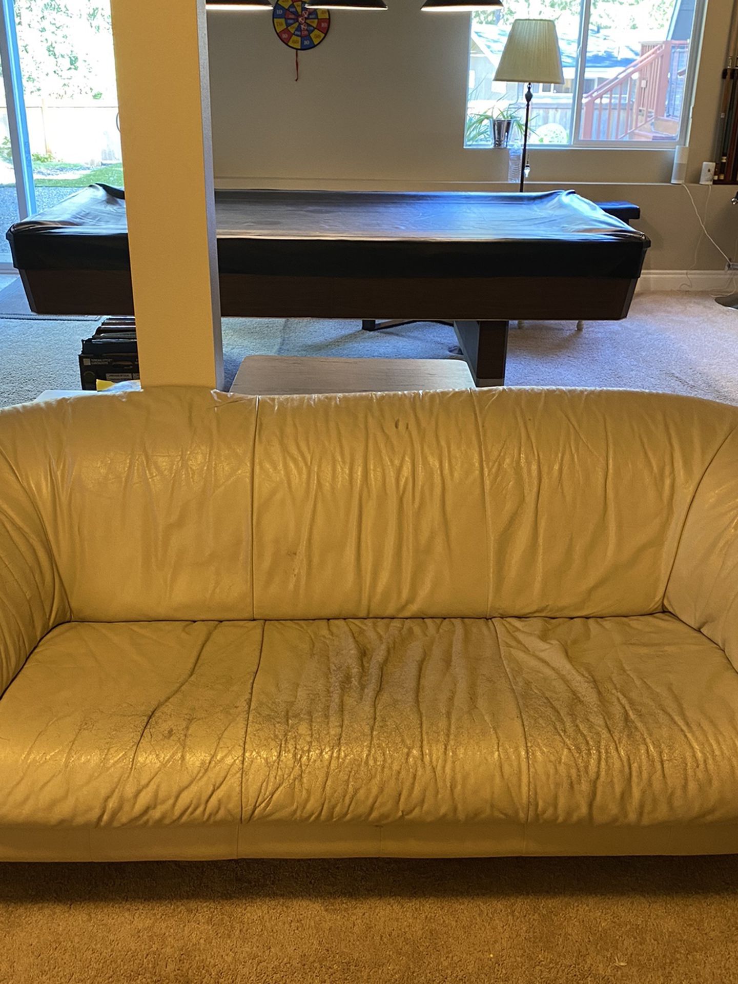 Free Comfy Leather Couch And Lovesest