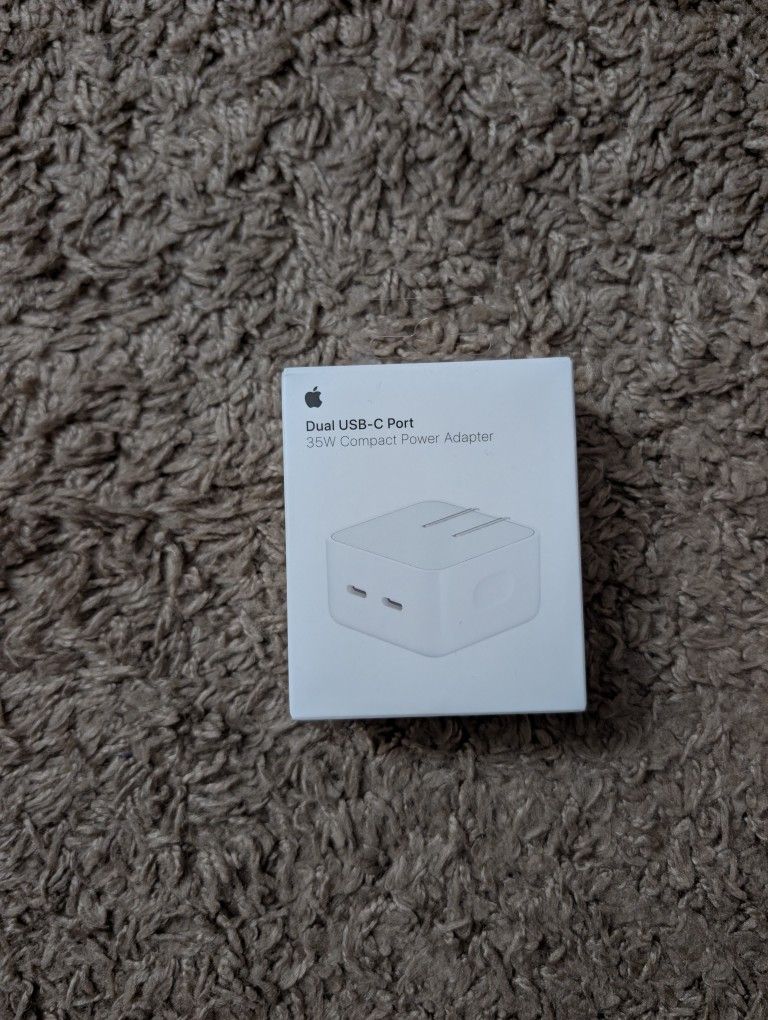 Apple Dual USB C Port 35W Power Adapter