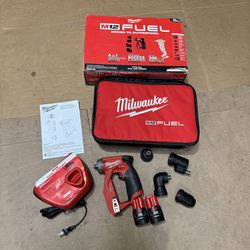 Milwaukee M12 FUEL 12V Lithium-Ion Brushless Cordless 4-in-1 Installation 3/8 in. Drill Driver Kit with 4-Tool Heads, (2) batteries, and charger