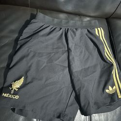 MEXICO GOLD CUP shorts - Size: Medium