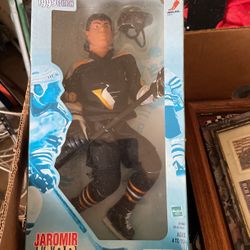 Jaromir Jagr Figure