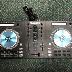 DJ Controller, Electronics NuMark SERATO Right Side Volume sometimes does not work W/USB