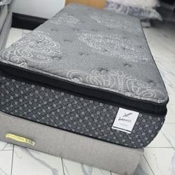 Twin Xl Mattress And Box Spring Pillowtop 