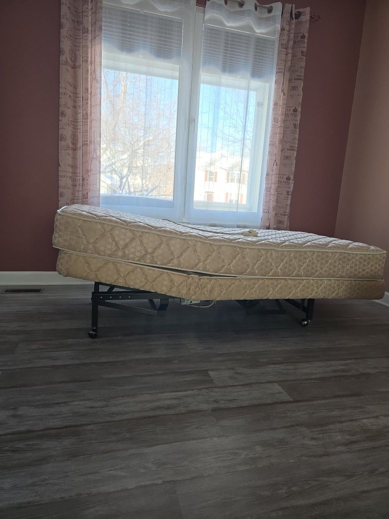 Adjustable Twin Bed 