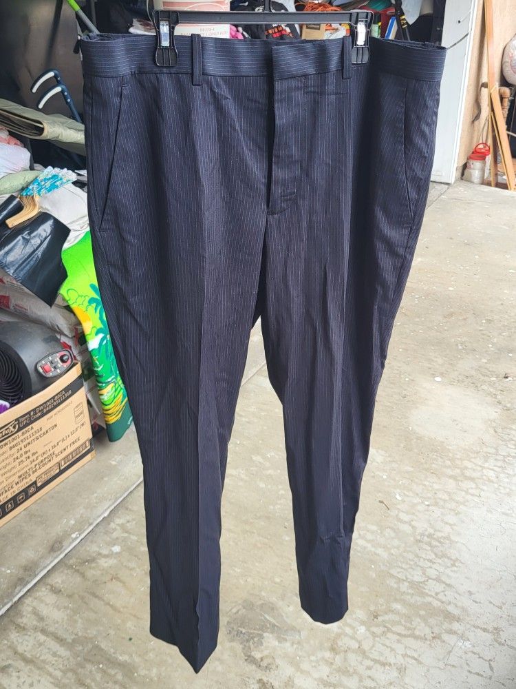 Perry Ellis Dress Pants For Men