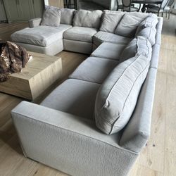 sectional couch  