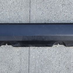 2020 2021 2022 MERCEDES BENZ GLC RIGHT PASSENGER ROCKER MOLDING PANEL SKIRT