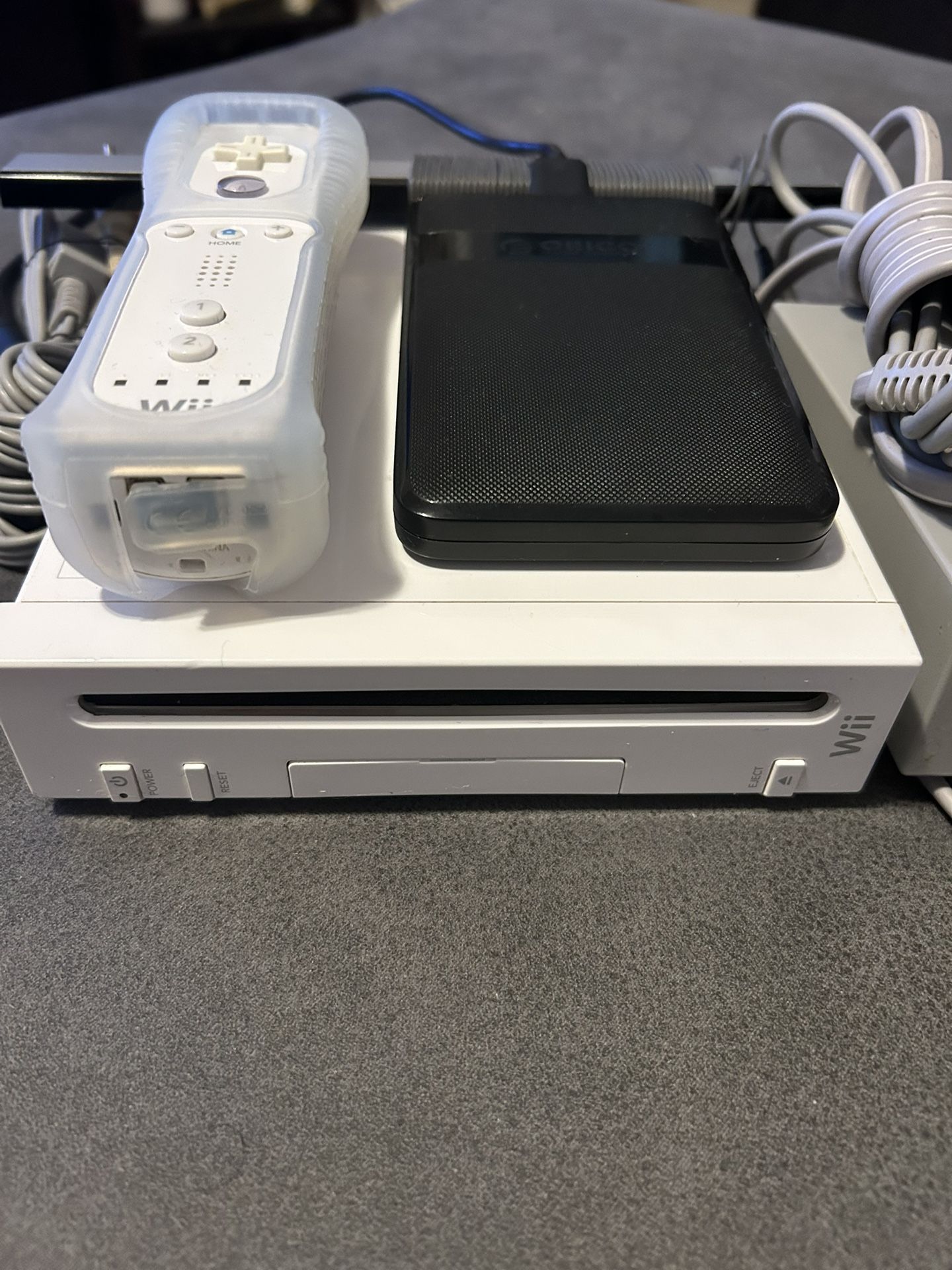 Modded Wii With 500GB Hard Drive