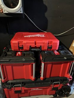 Milwaukee pack out boxes