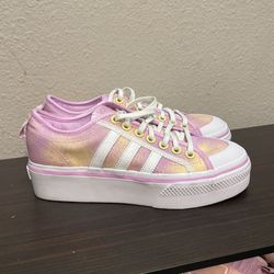 Women -adidas Nizza Size 8