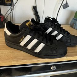 Adidas Superstars 
