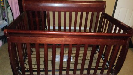 Baby crib