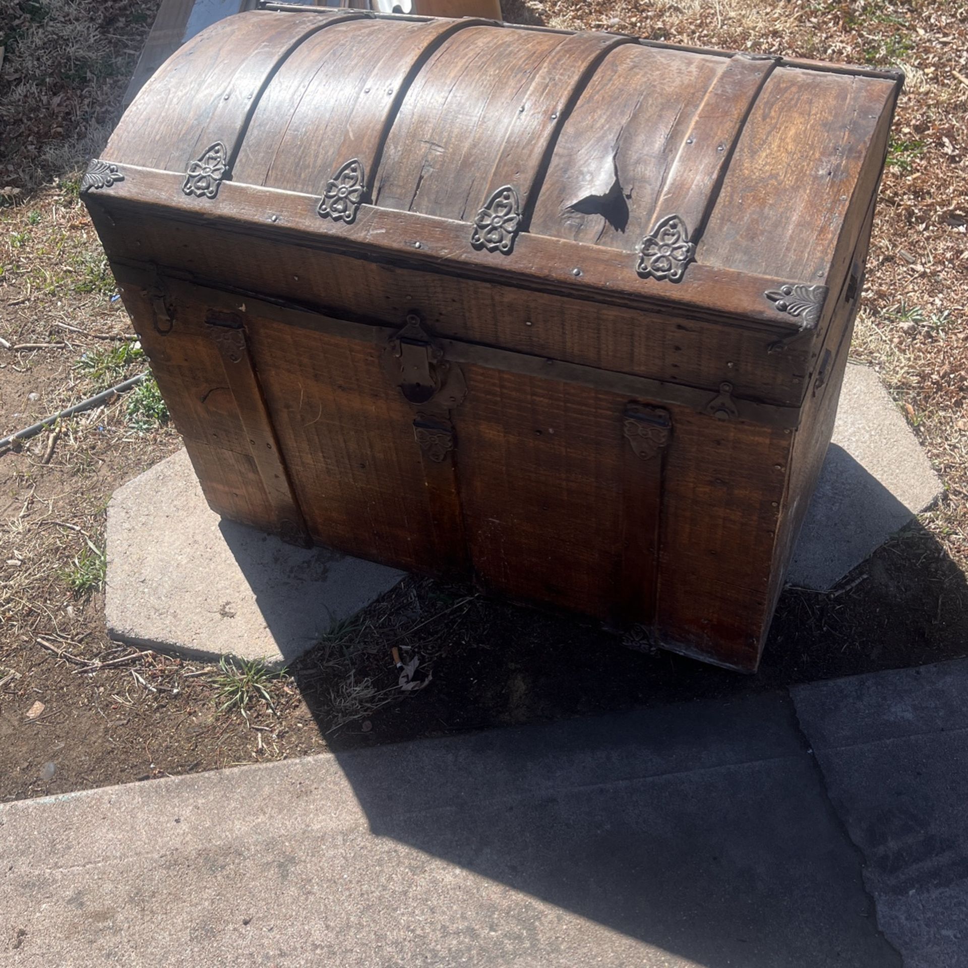 Trunk Treasure Chest