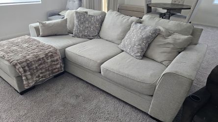 Gray Fabric Sectional Sofa with ottoman