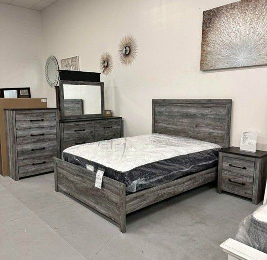 Brand New Gray Bedroom Set 