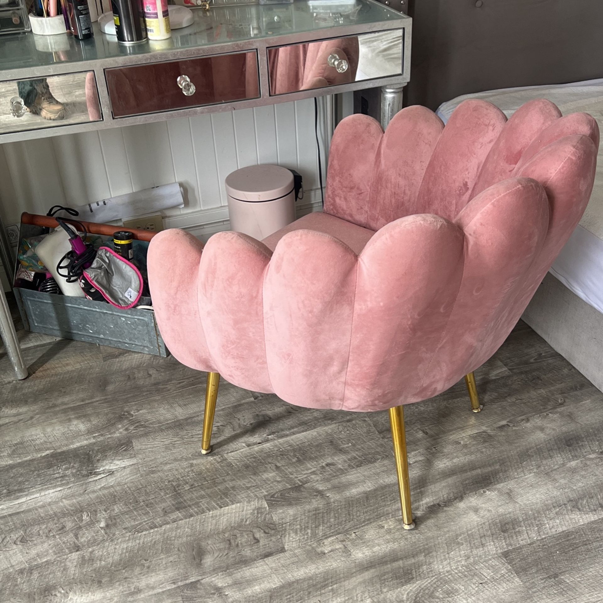 Pink Vanity Chair