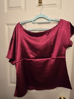 Womens Satin Top Xl With Belt