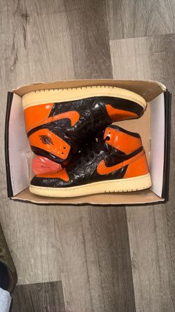 Jordan 1 shattered backboard