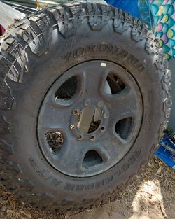 Yokohama Geolandar LT 285/75R18 All Terrain New