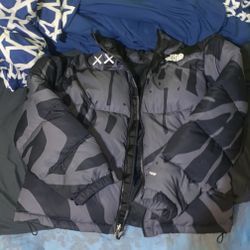 Kaw’s Northface Puffer 700
