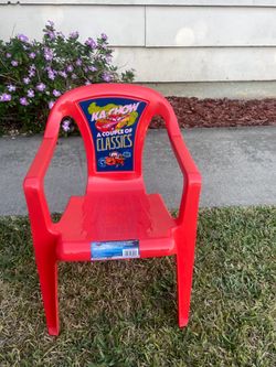 Disney Pixar Cars Lightning McQueen Kids Plastic Ted Chair