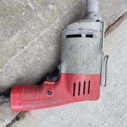 Corded Milwaukee Drill Screw shooter 