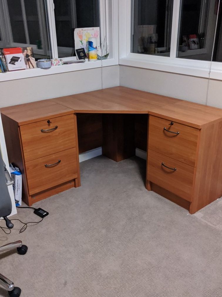 Three Piece Office Desk - For Free