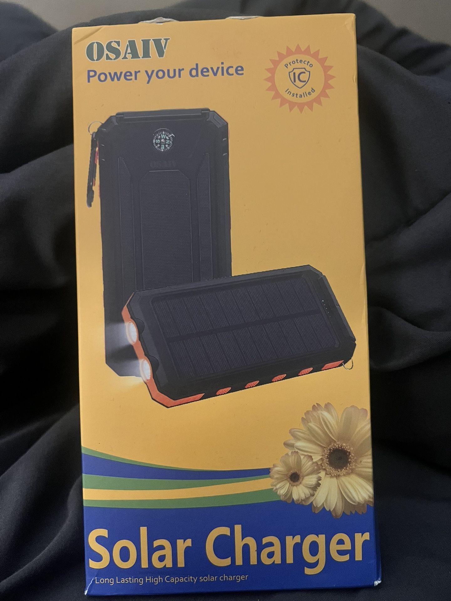 Solar Power Bank With flashlight