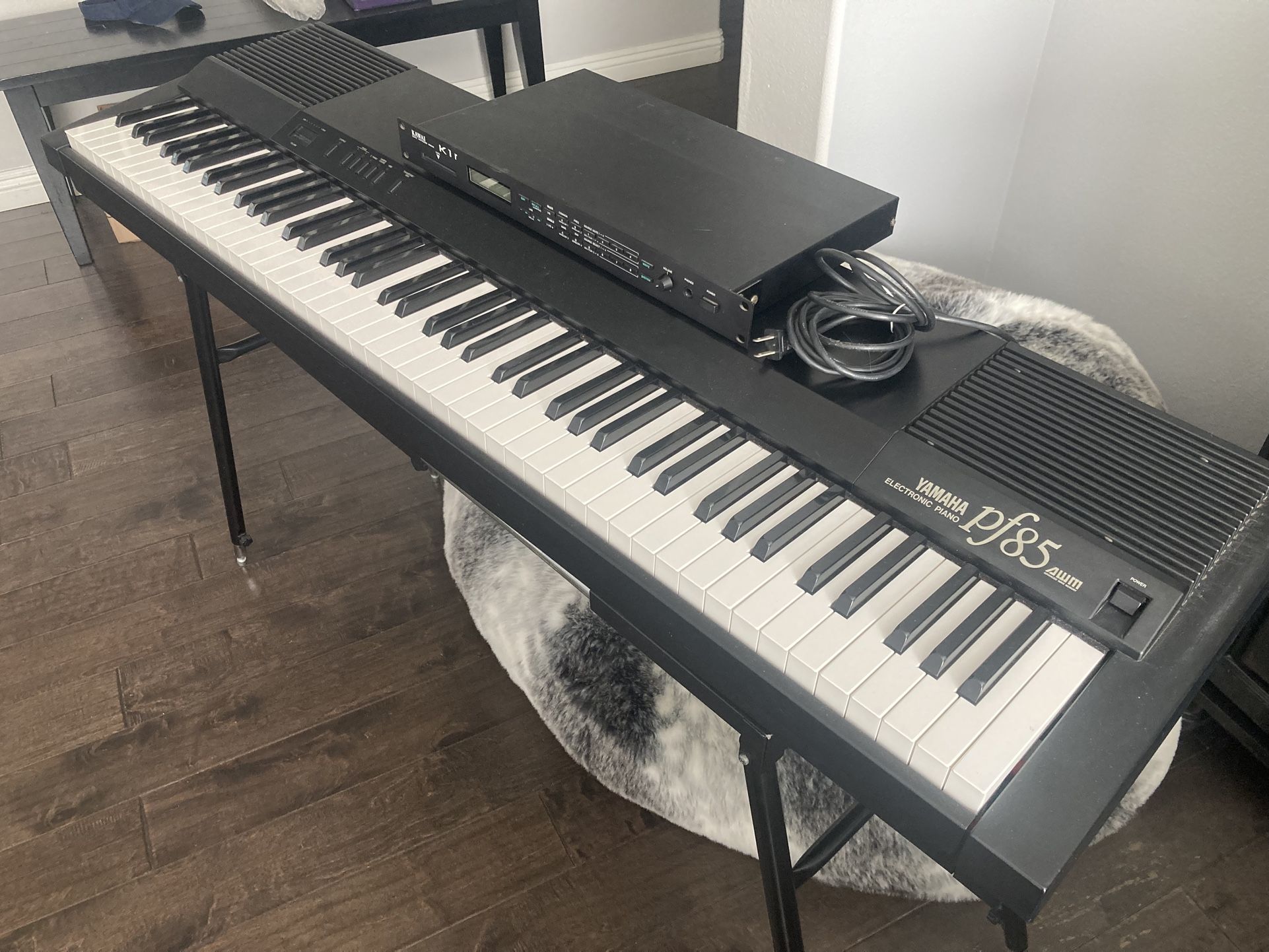 Yamaha PF85 Keyboard + Kawai K1R Synthesizer