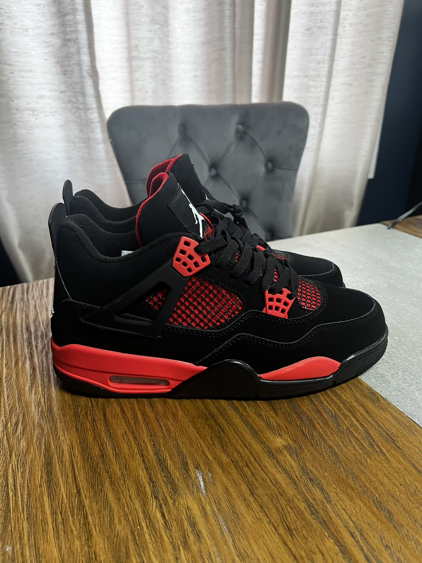 Jordan 4 “Red Thunder” Sz 10 Brand New
