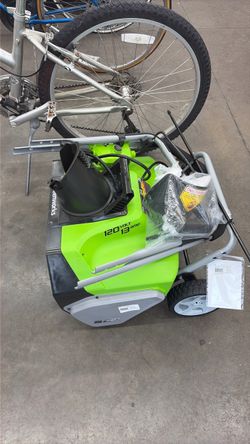 Greenworks 120V 13 Amp Electric Snow Blower