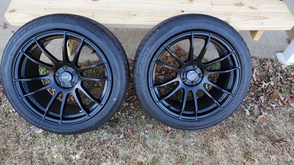 4. Brand New Avid Av20 18x9.5. 5x100