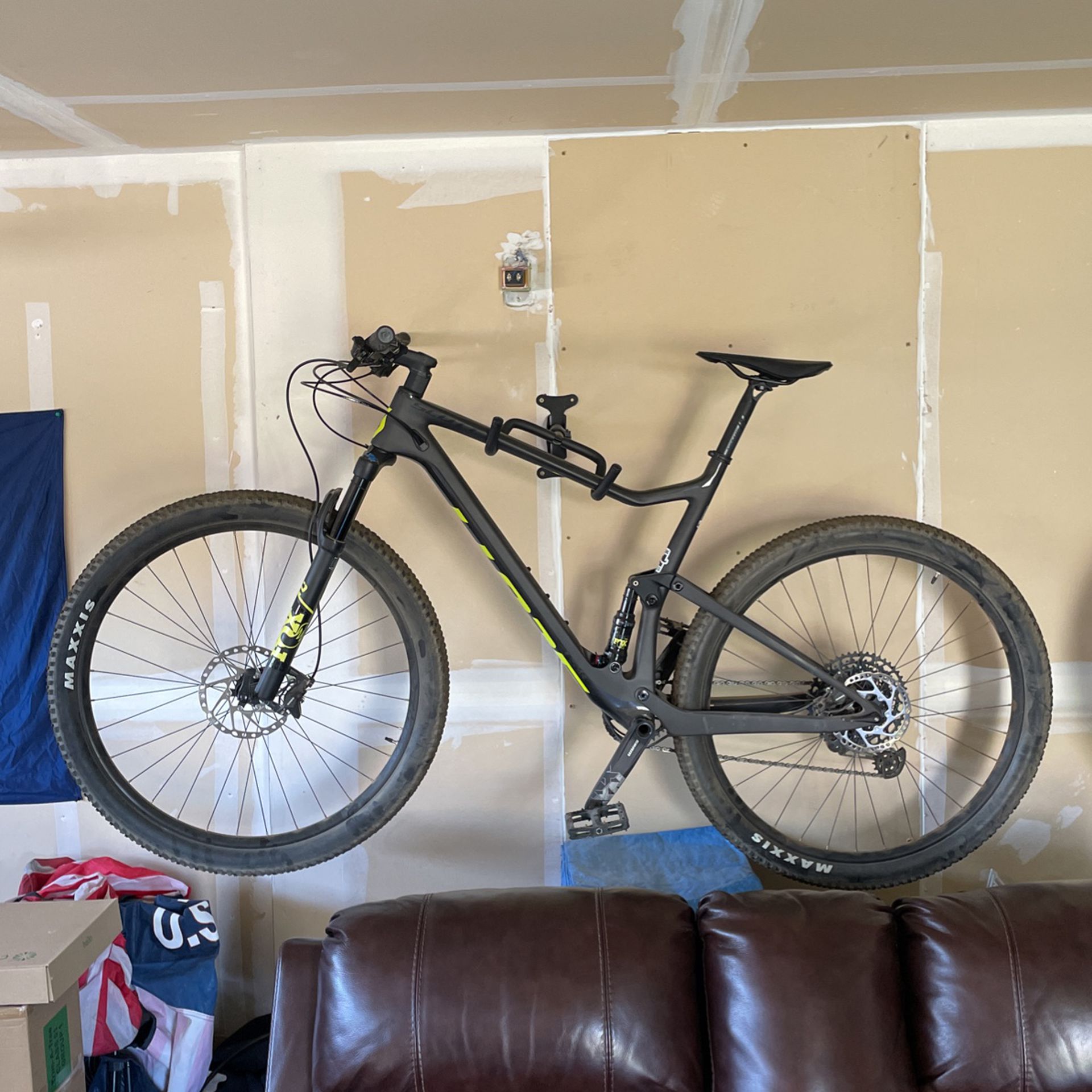 Scott Spark 900 Mountain Bike, Size XL