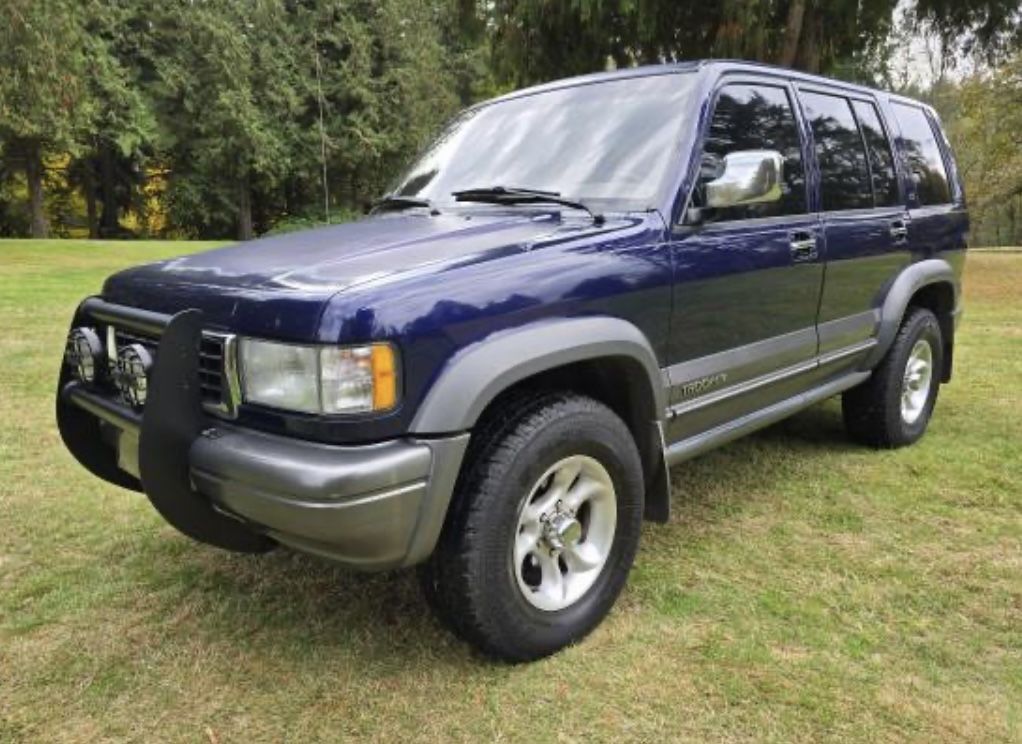 1995 Isuzu Trooper