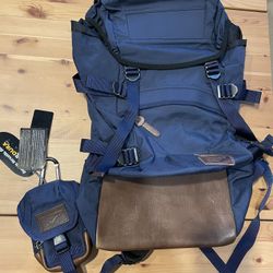 Stussy Deluxe x Masterpiece  Backpack & matching camera/utility bag New