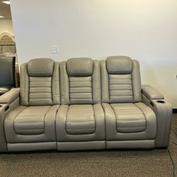 Backtrack Gray Power Reclining Sofa With Power Headrest and Massage