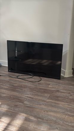 40 inch TV