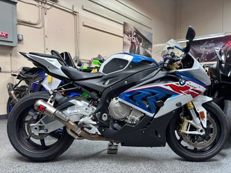 2017 BMW S1000RR Premium Edition + HP WHEELS