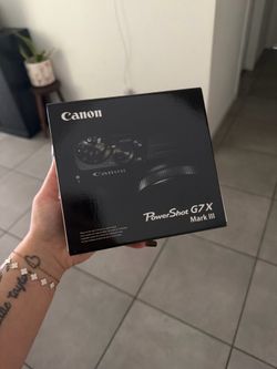 Silver Canon G7X Mark III BRAND NEW