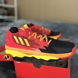 Dame 8 Mr. Incredible