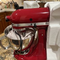 Beautiful Empire Red Artisan Kitchen Aid Mixer With Box And Accessories!