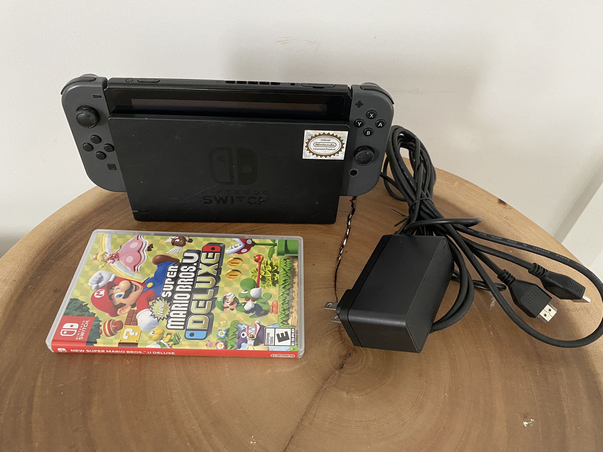 Nintendo Switch Complete With 2 Games