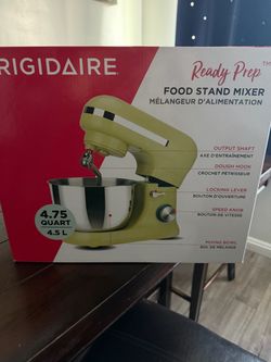 4.75 Quart Frigidaire Food stand Mixer