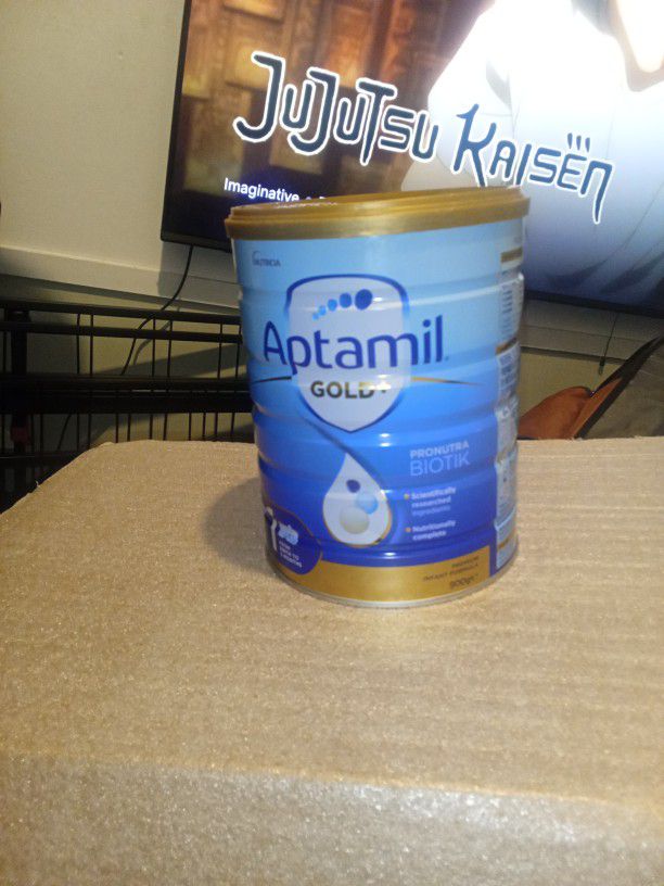 Aptamil GOLD+ PREMIUM INFANT FORMULA  31.7466 Oz.