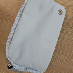 Lululemon Belt Bag "Windmill" Blue