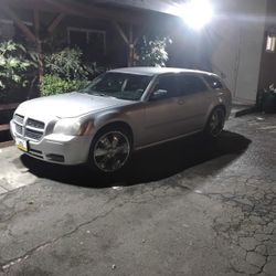 Dodge Magnum 2006 27L  22 Inch Rims