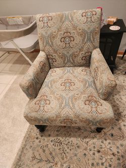 Patterned living room chair